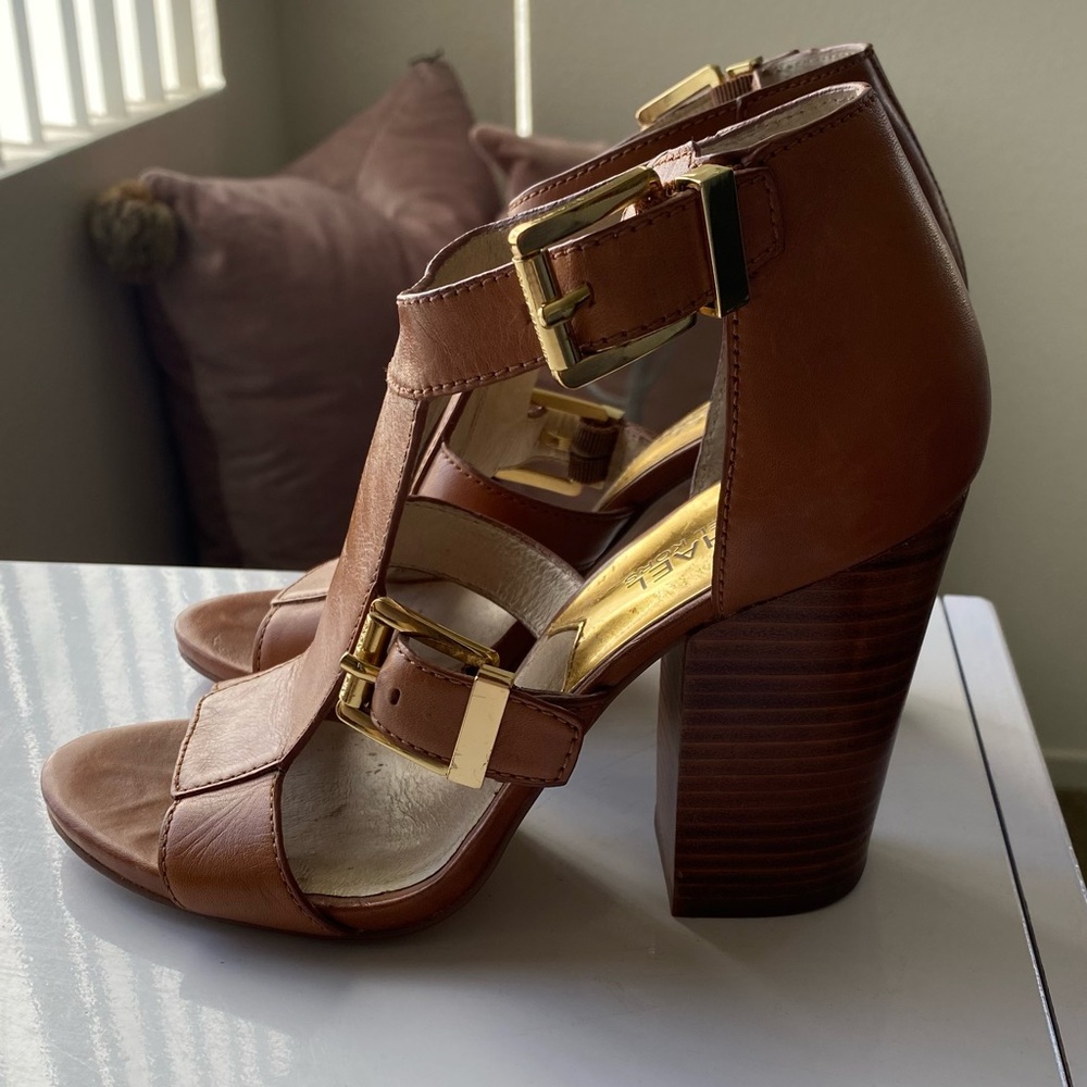 Michael Kors high heels size 7